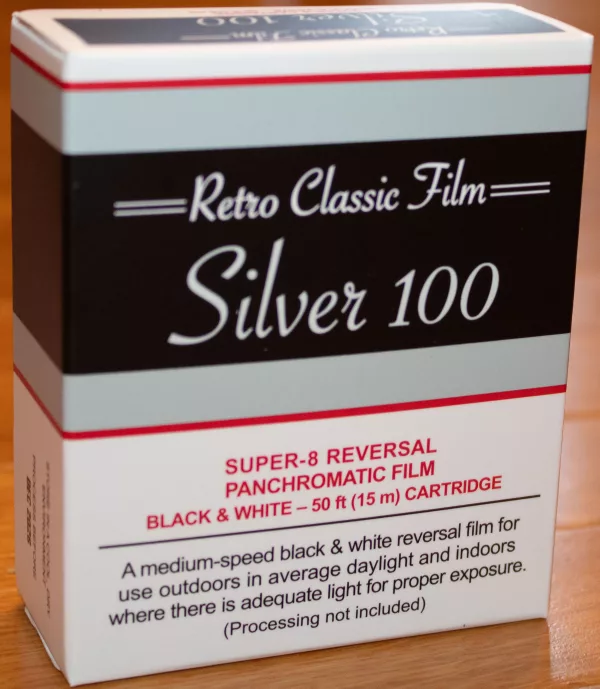 Super-8 Silver 100